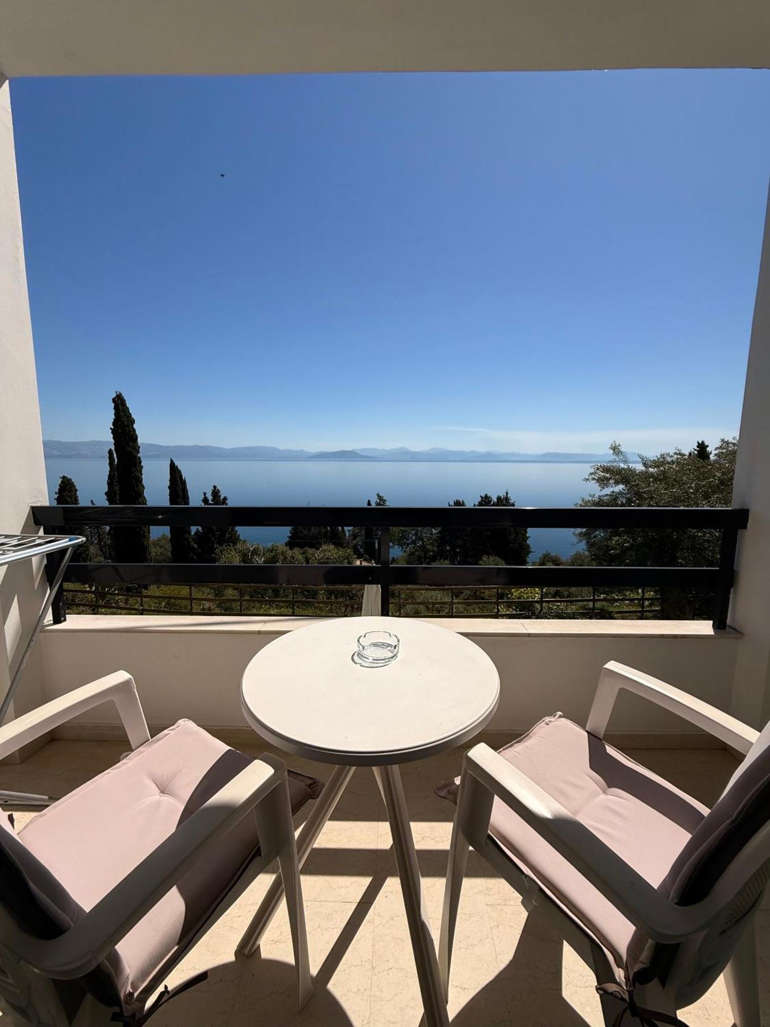 Nikoli Apartments Benitses  Dış mekan fotoğraf